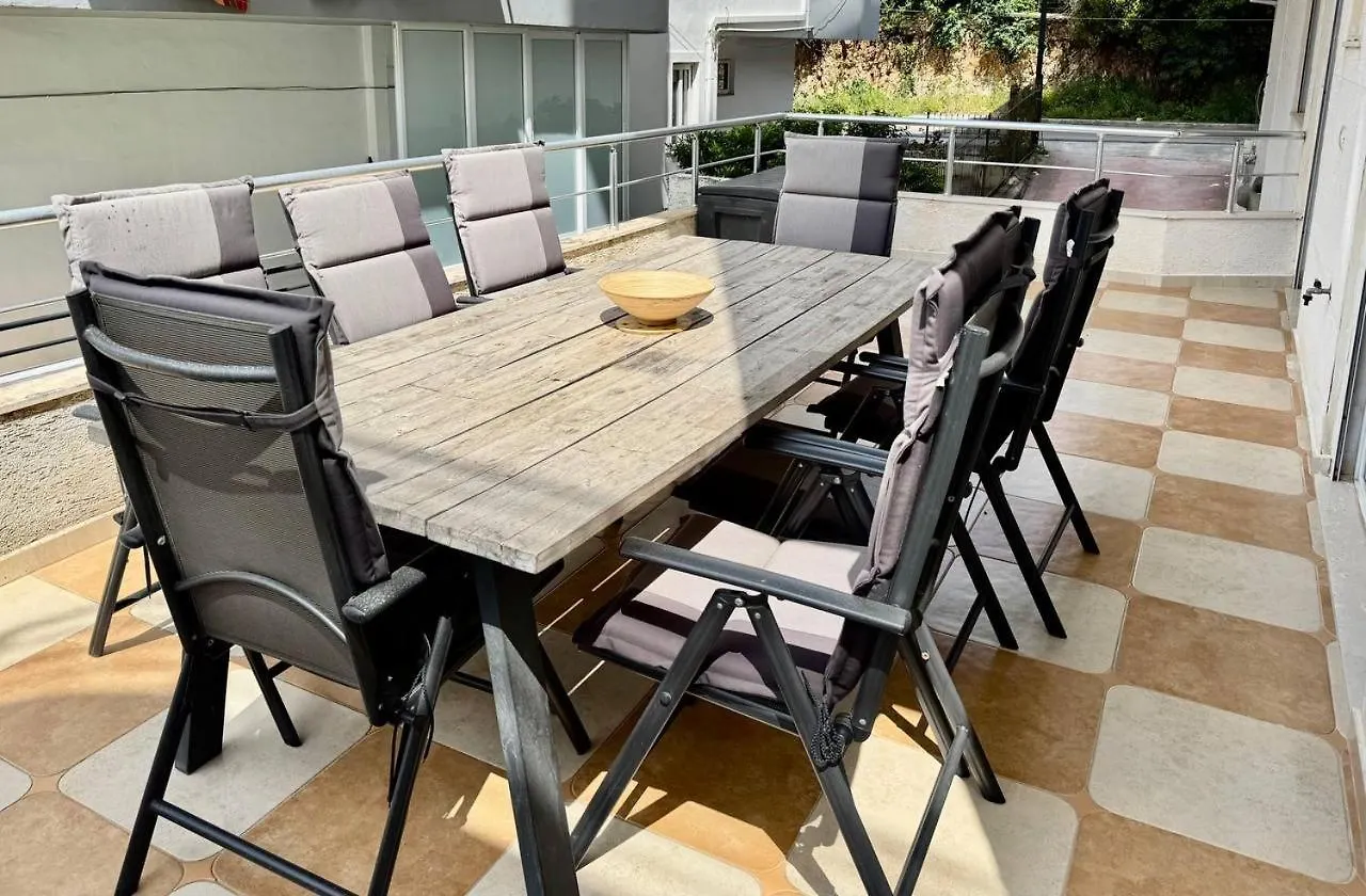 Saranda Big Terrace Apartment 0*, Sarandë