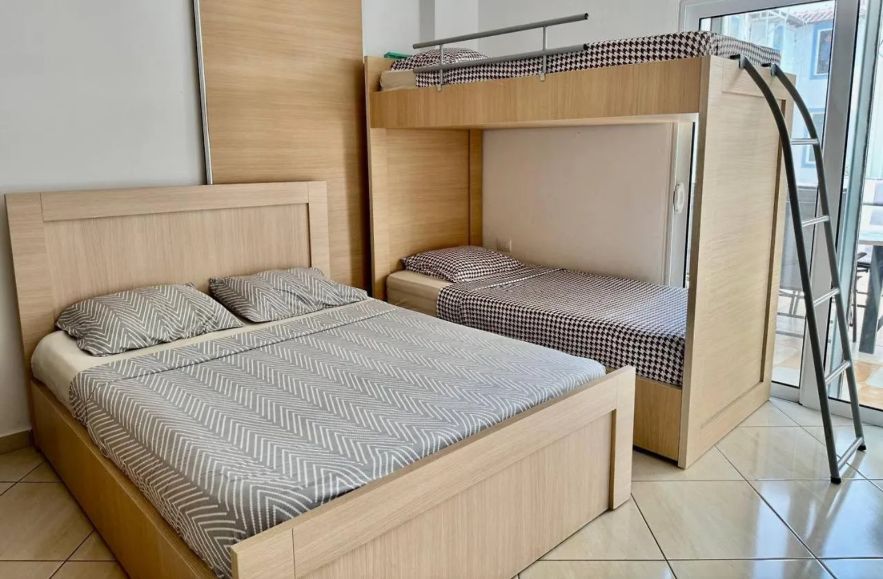 Saranda Big Terrace Apartment